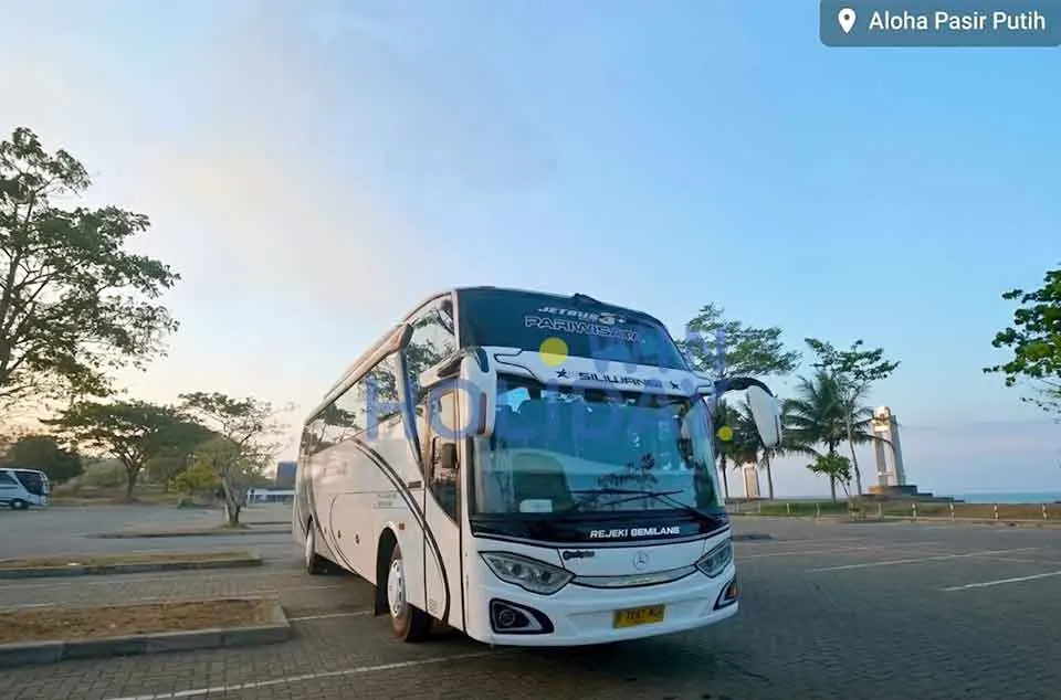 bus00023