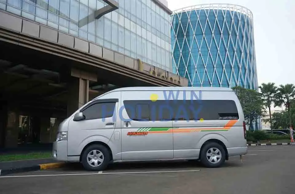 bus00033