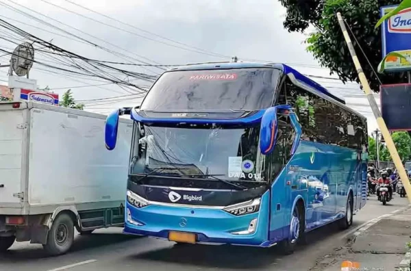 harga sewa bus pariwisata Tangerang terbaru