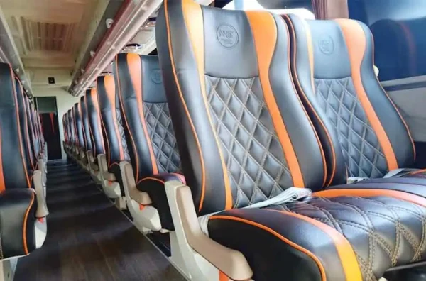 standar sabuk pengaman bus pariwisata anak Jakarta