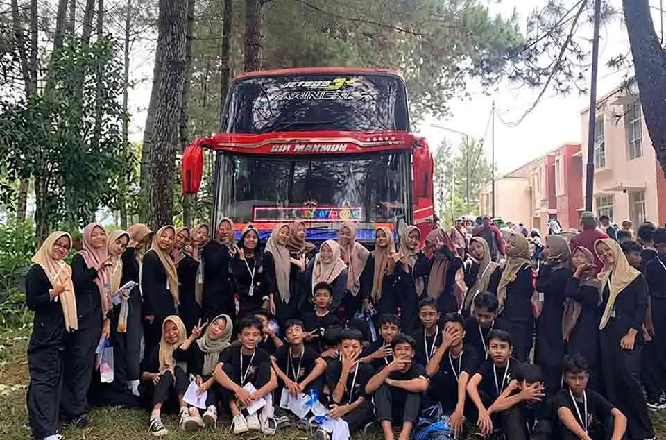 tips memilih bus pariwisata aman untuk study tour