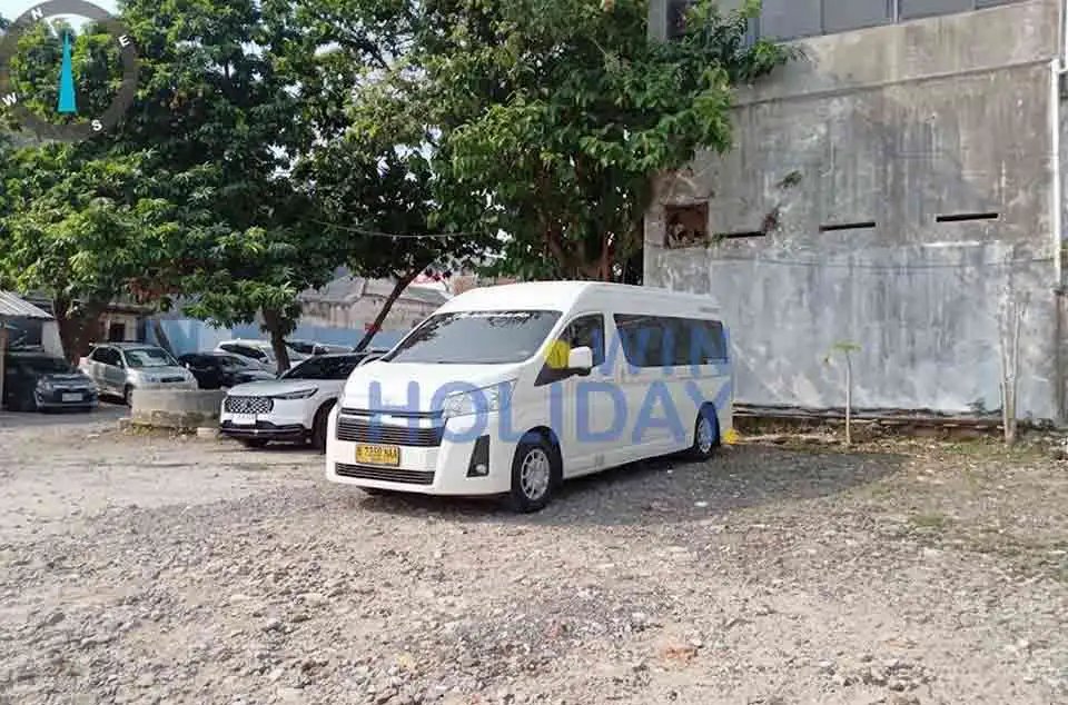 bus000104
