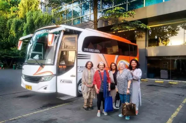 durasi minimal sewa bus pariwisata