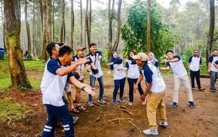 konsep gathering perusahaan kekinian